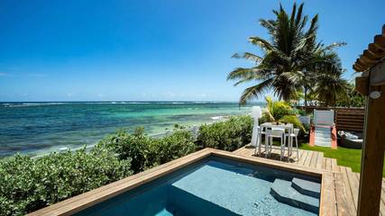 Location de vacances pour 8 personnes, avec jardin dans Plage de l'Autre Bord