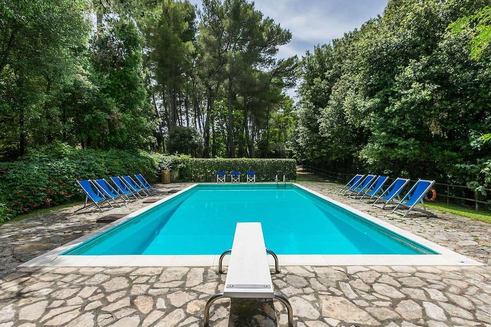Casa vacanza a Colline Pisane a partire da 346€ a notte