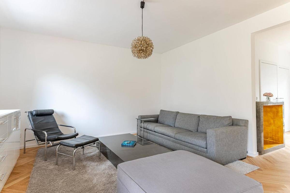 Haus am See mit Badesteg direkt am Wasser, neu renoviert in Treptow - Köpenick, Berlin