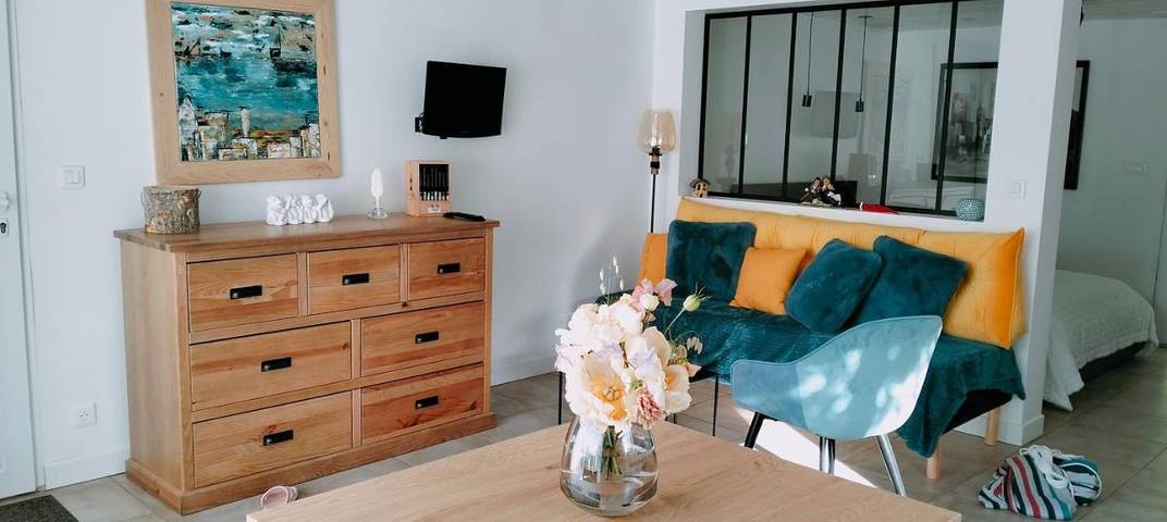 Gîte pour 3 personnes, avec jardin et piscine à Grignan - 3