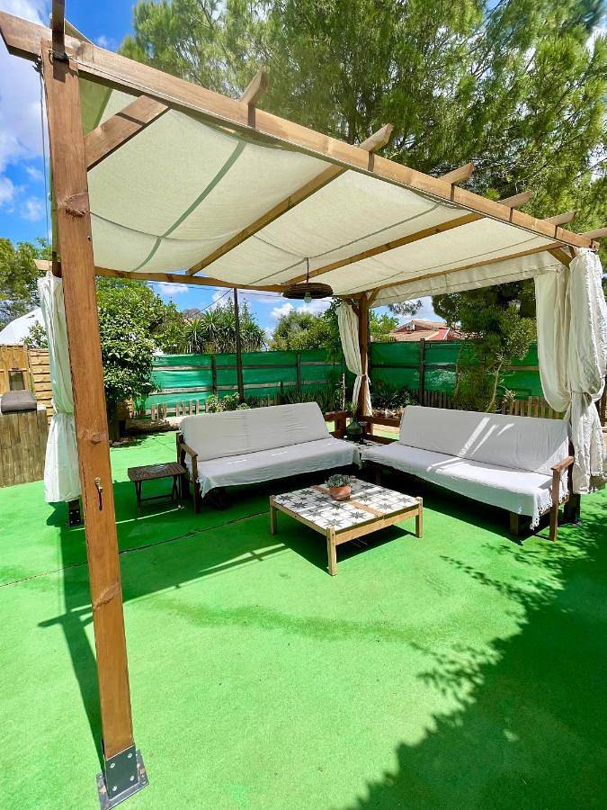 Location de vacances pour 4 personnes, avec jardin ainsi que jacuzzi et piscine à Alcalá de Guadaíra - 3