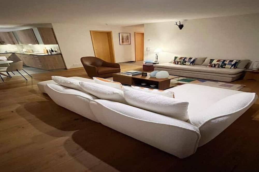 Ganze Wohnung, Tolle Wohnung in der Nähe des Arnensees in Gsteig, Frutigen - Lenk - Adelboden