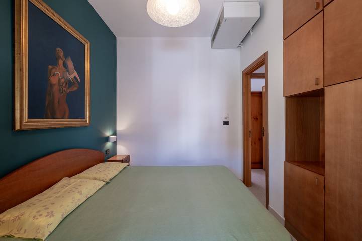 Location de vacances pour 14 personnes, avec balcon ainsi que jardin et jacuzzi à Baia Verde - 4