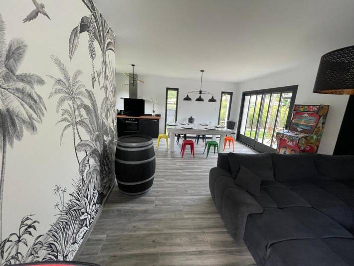 Location de vacances pour 8 personnes, avec jardin et jacuzzi à Martignas-sur-Jalle - 2
