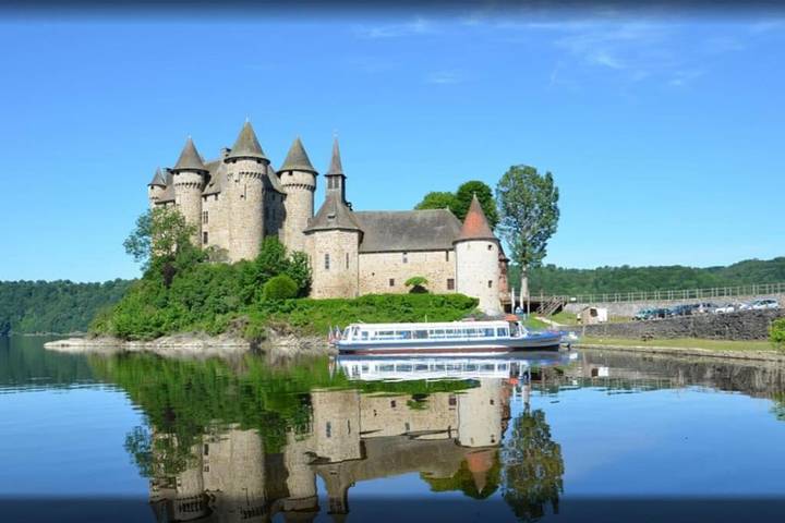Location de vacances pour 6 personnes, avec vue ainsi que terrasse et vue sur le lac à Bort-les-Orgues - 3