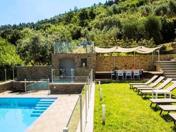 Villa for 13 Guests in Cortona, Arezzo Province, Picture 3