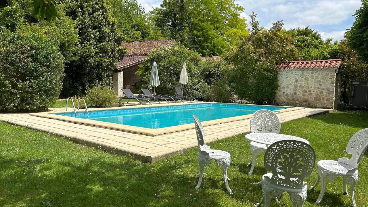 Chambre d'Hôtes de luxe - Domaine de Gargoris I Piscine et nature in Pont-du-Casse, Quercy