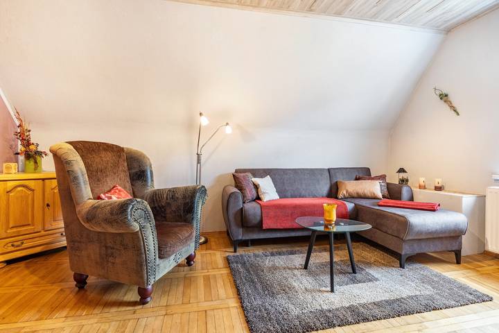 Ganze Wohnung, Ferienwohnung "Auf Dem Land" mit Gemeinschaftsgarten und Wlan in Ahrenshagen-Daskow, Vorpommern-Rügen