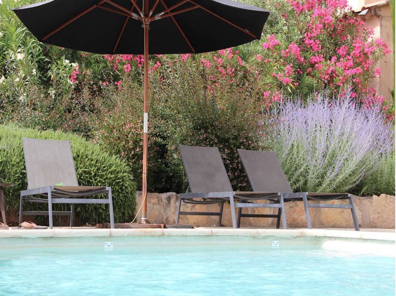 Villa pour 8 personnes avec piscine in Saumane-de-Vaucluse, Vaucluse