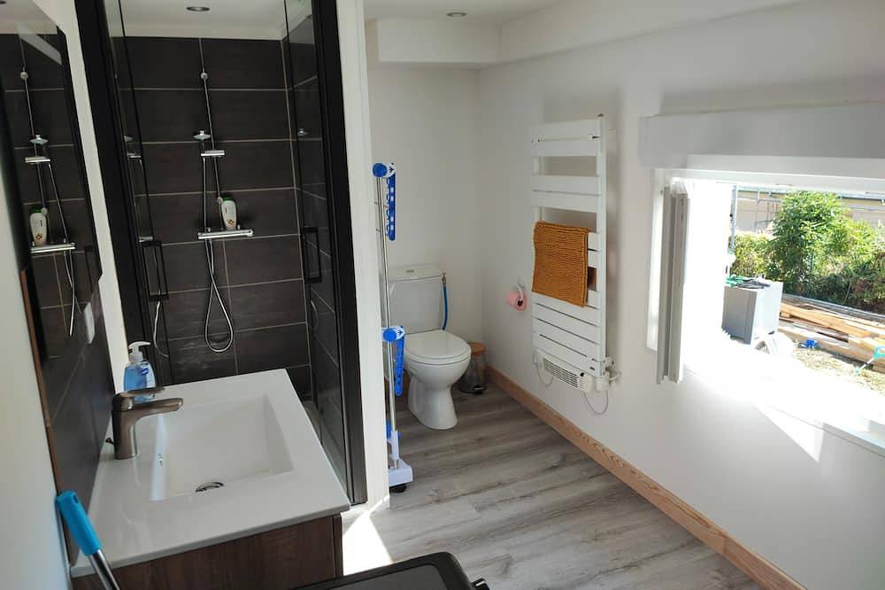 Apartamento entero, Estudio-Baño en la habitacion-Vista a la Montana-Mezzanine in Susville, Vercors
