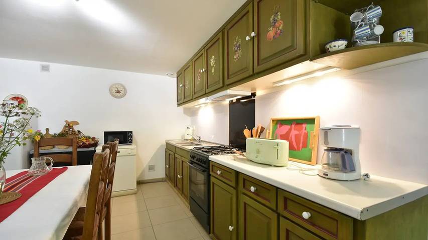 Location de vacances pour 9 personnes, avec jardin à Yvias - 4