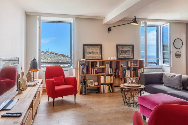 Ferienwohnung für 6 Personen, mit Balkon in Bastia