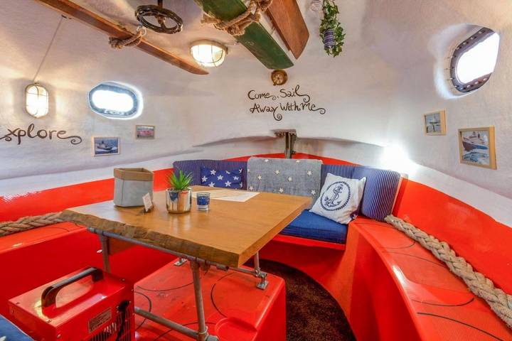 Bateau pour 3 personnes, avec vue sur le lac et vue ainsi que terrasse et jardin dans Monnickendam - 2