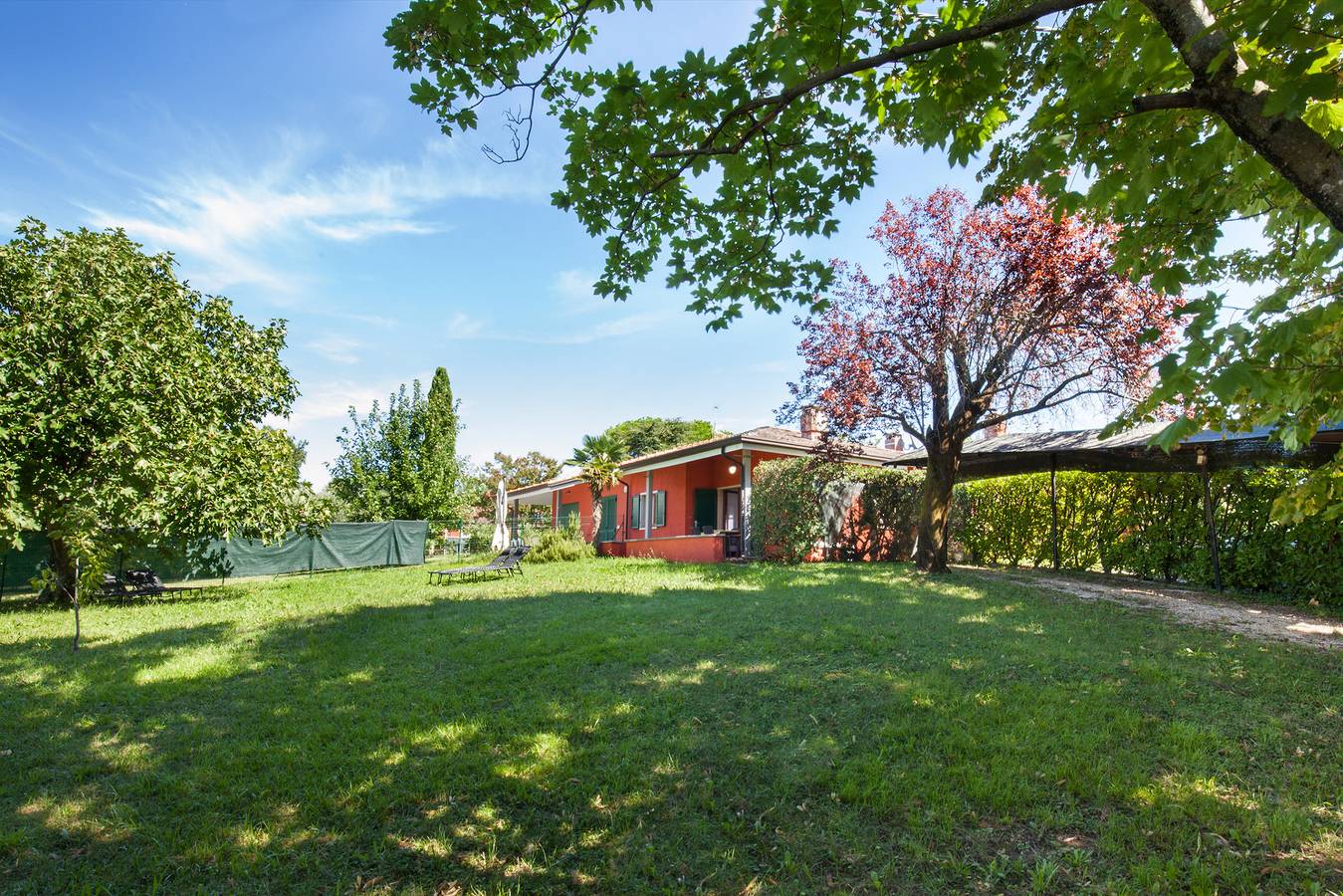 Apartamento entero, Apartment Noon with Pool in Bardolino, Montañas Garda