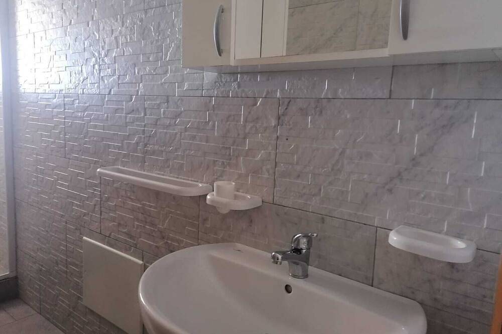 Appartamento intero, Vista Mozzafiato Sulla Baia Di Peschici\n Appartamenti Bilocali/Trilocali in Peschici, Peschici e dintorni