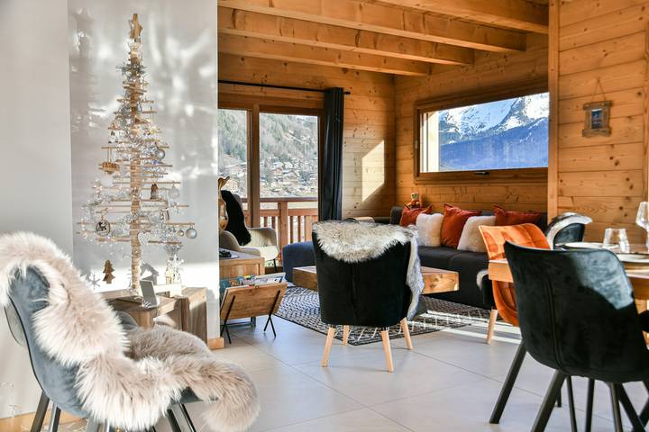 Chalet pour 14 personnes, avec terrasse et jardin à Le Grand-Bornand - 2