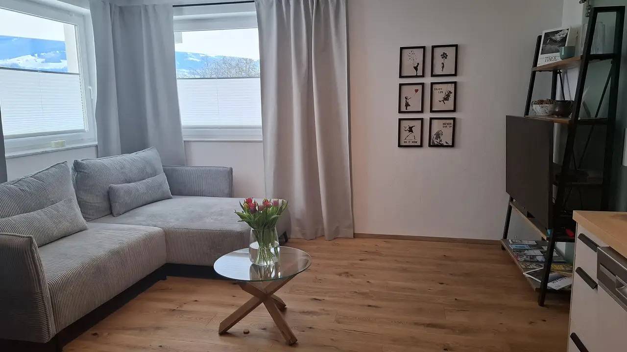 Geheel vakantieappartement, Ferienwohnung für 2 Personen (40 m²) in Vomp in Vomp, Bezirk Schwaz