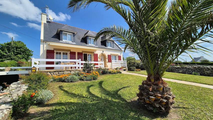 Location de vacances pour 6 personnes, avec jardin dans Plage Kersiny
