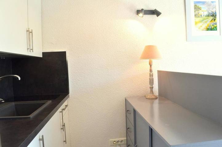 Gîte pour 2 personnes, avec terrasse et piscine dans Leucate naturiste - 4