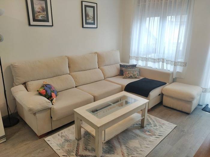 Apartamento vacacional entero, Apartamento con terraza en los Valles Pasiegos in Selaya, Cordillera Cantábrica