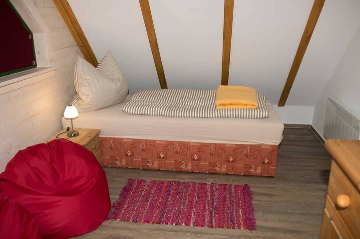 Ferienhaus für 4 Personen, mit Garten und Balkon in Neukalen - 4