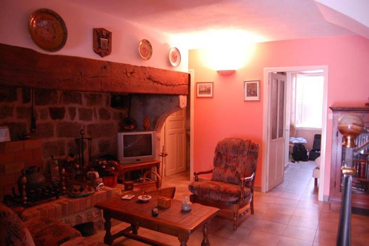 Location de vacances pour 5 personnes, avec vue ainsi que balcon et jardin à Chandolas - 2