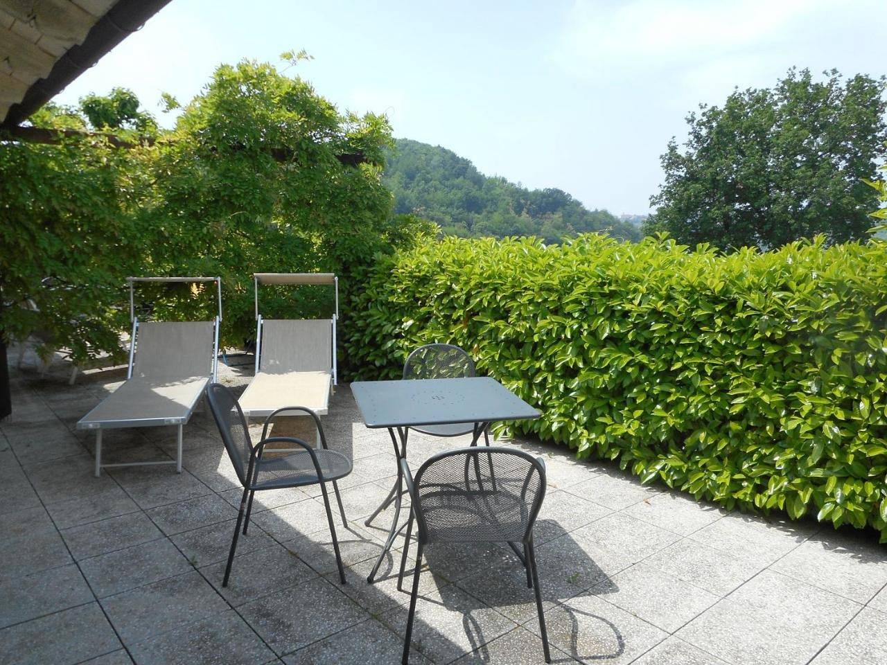 Geheel appartement, Agriturismo Cascina Serra in Mango , Langhe