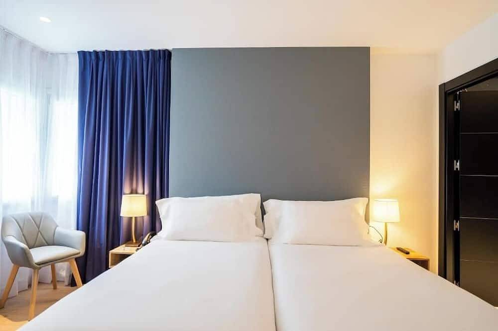 Appartement entier, Stylish Gros Beach Apartment with Kitchen, Near Surf & Tapas Bars in San Sebastian, Côte Basque (Espagne)