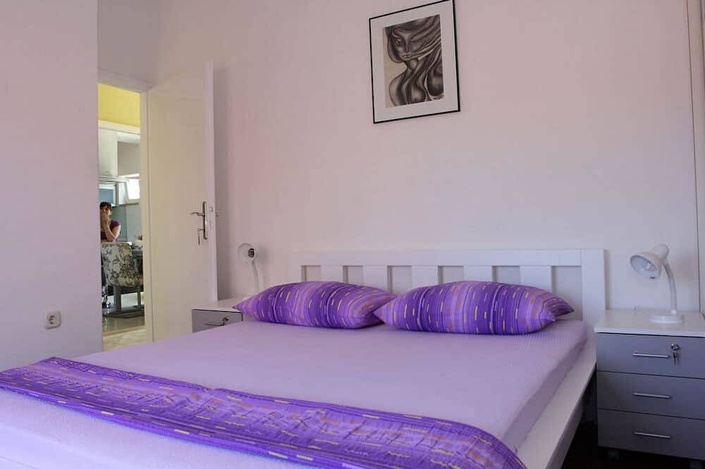 Entire apartment, Apartment Karla 4 - Supetar - island Brac in Supetar, Brac