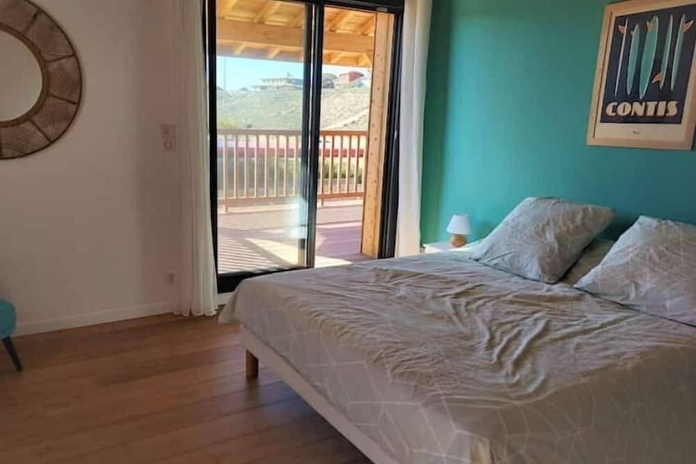 L'océane 4, au Pied de la Dune de Contis in Contis, Saint-Julien-en-Born