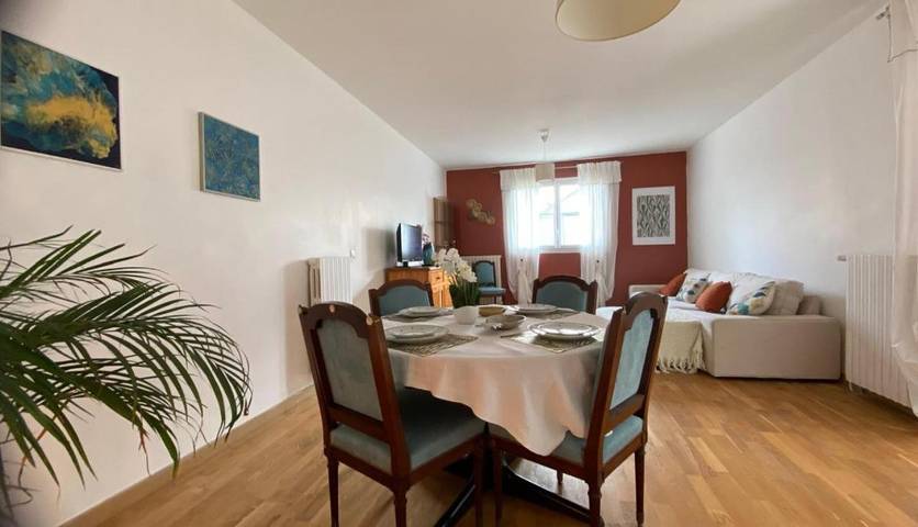 Gîte pour 10 personnes, avec jardin et jacuzzi à Achères - 2