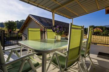 Gîte pour 5 personnes, avec jardin dans Hautes-Alpe