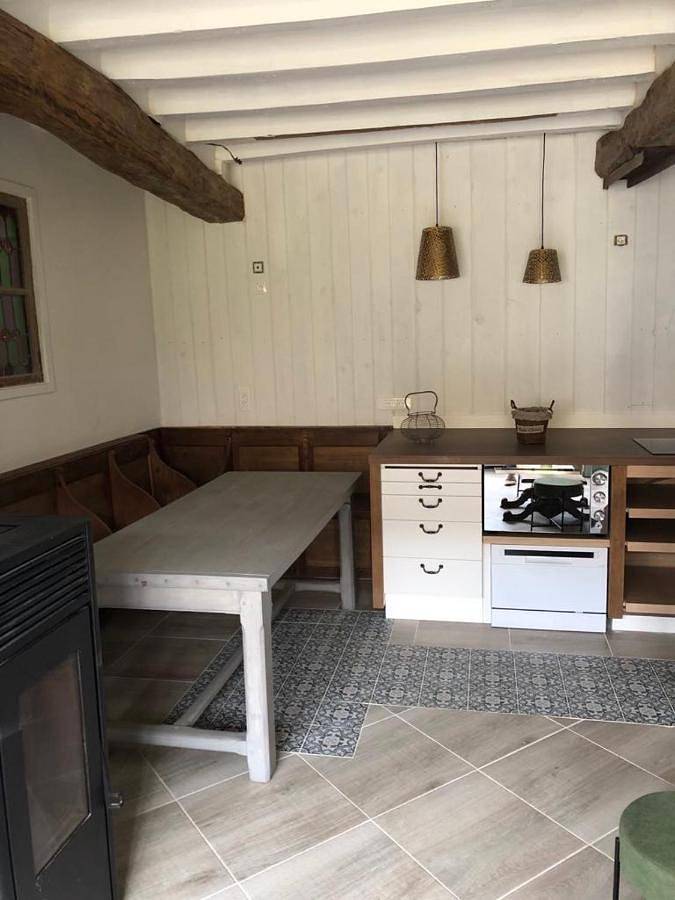 Location de vacances pour 6 personnes, avec vue ainsi que jardin et piscine, adapté aux familles à Ceton - 3