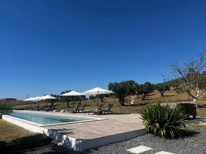 Aluguel de quarto para 2 pessoas, com jardim e vista e ainda piscina, com animais de estimação em Portugal