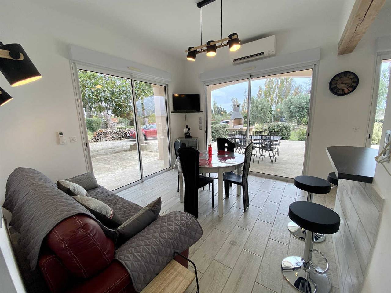 Casa de huéspedes para 4 personas con terraza in Narbona, Côte d'Améthyste