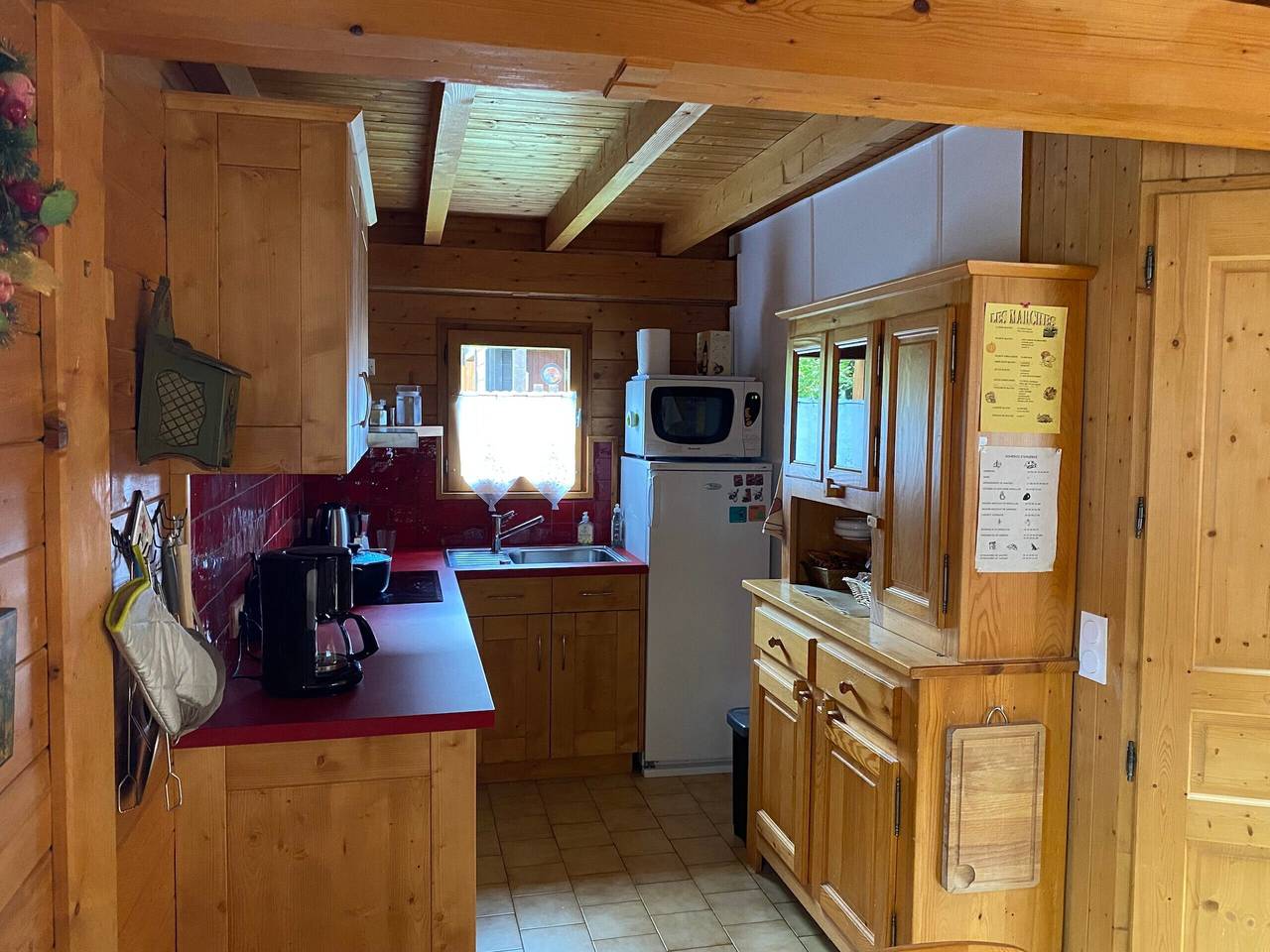 Chalet « 6p Confort - Les Cerfs »: vistas a la montaña, terraza privada y Wi-Fi in Verchaix, Region Bonneville