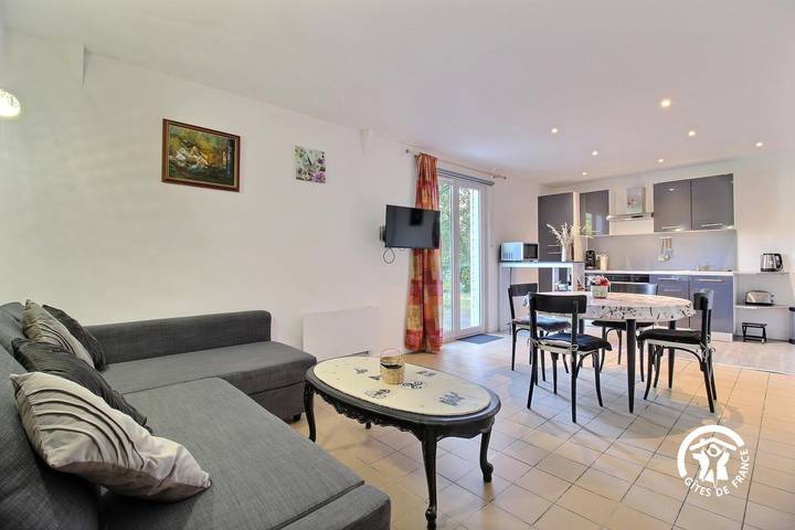 Gîte pour 2 personnes, avec Terrasse et Jardin dans Quily