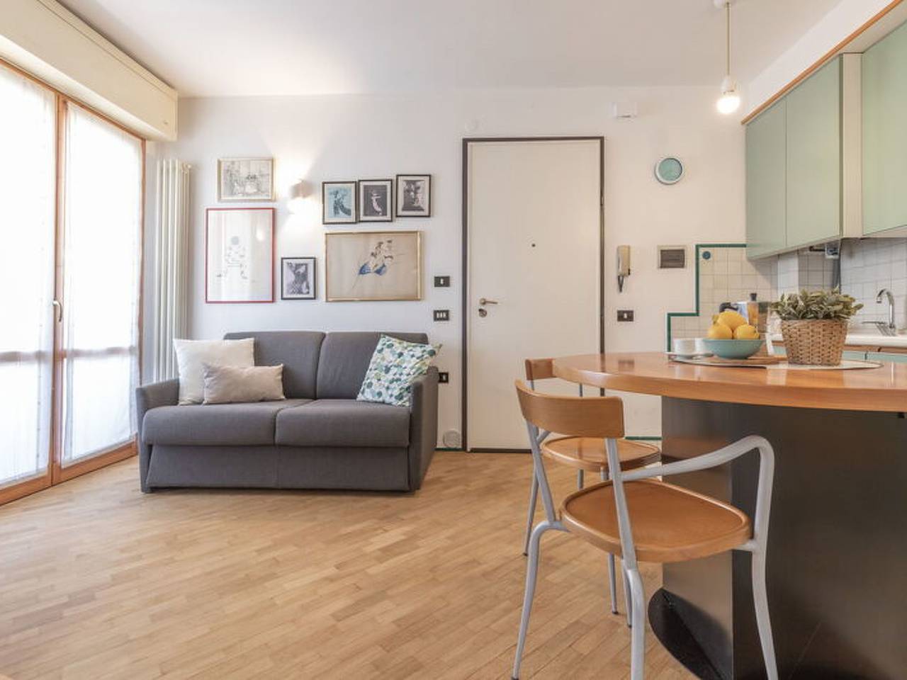 Apartamento entero, Fano Lighthouse in Fano (desambiguación), Fano (Municipio)