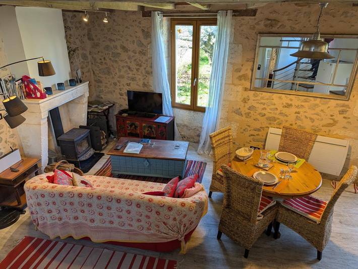 Gîte pour 3 personnes, avec jardin, animaux acceptés à Roussines - 2