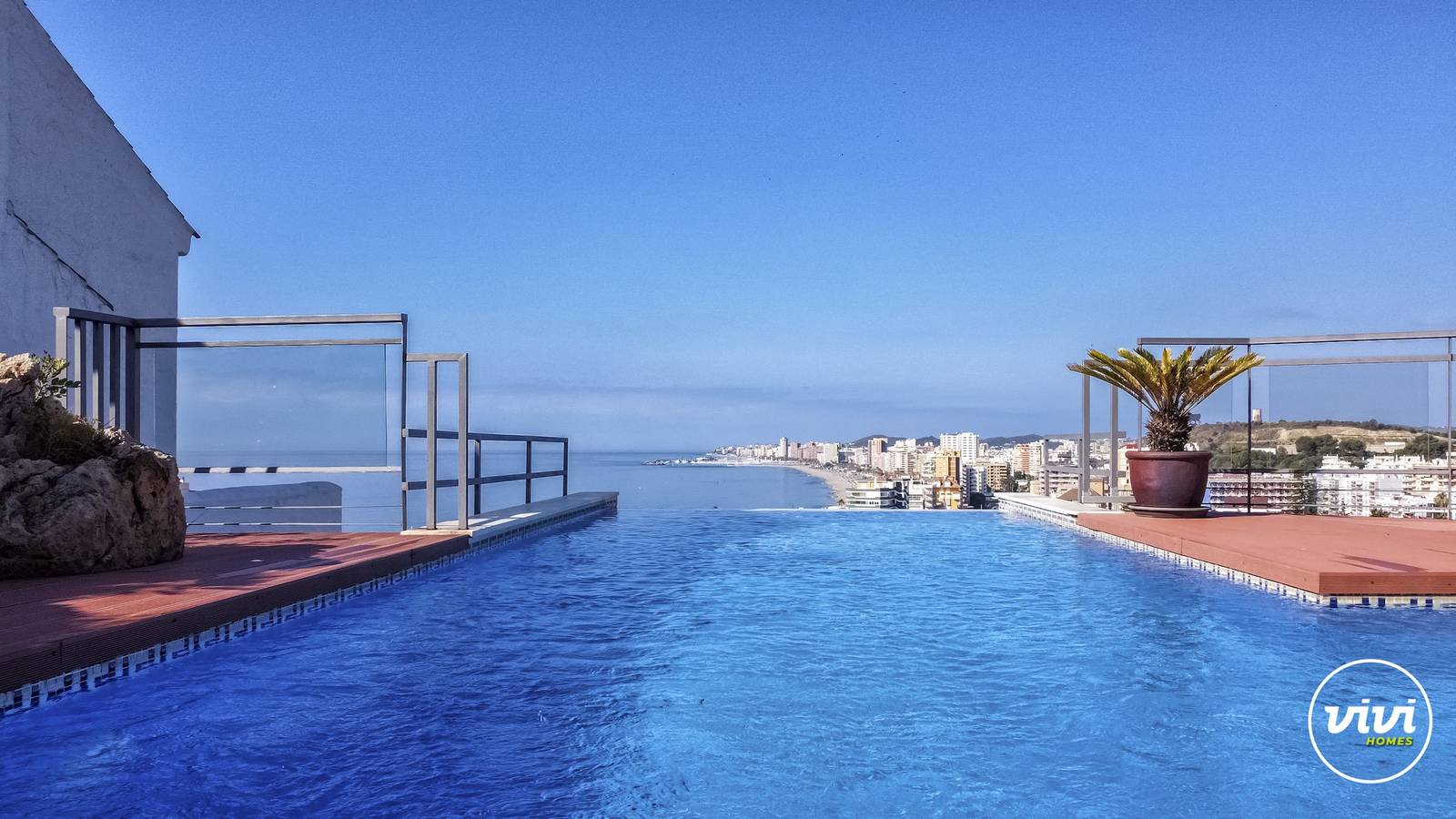 Entire apartment, La Roca in Playa de Torreblanca, Fuengirola