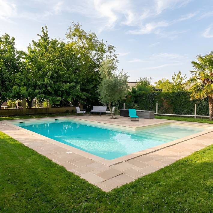 Holiday Home 'Gîte de Pêche' with Pool, Terrace, Air Conditioning and Direct Tarn Access in Rivières, Albi region
