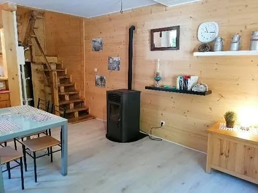 Apartamento de vacaciones para 4 personas, con balcón y jardín - 1