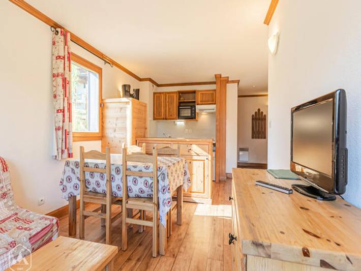 Gîte pour 6 personnes, avec balcon dans Office De Tourisme La Maison D Aussois - 4