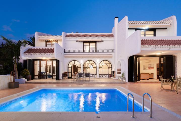 Chalet para 10 personas, con jardín y balcón en Costa Adeje