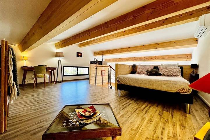⭐ Le Grand Sabouillon ⭐ Villa style loft ⭐ piscine privée ⭐ vue Mt Ventoux ⭐ in Buis-les-Baronnies, Région de nyons