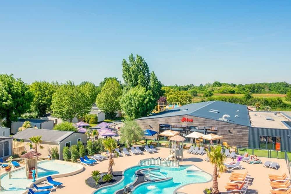 Camping pour 6 Personnes dans Olonne-sur-Mer, Les Sables-d'Olonne