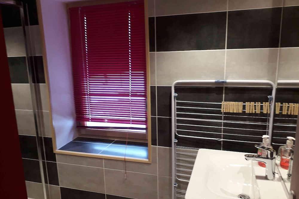Apartment For 4/6 People Lelex Monts Jura in Lélex, Gex