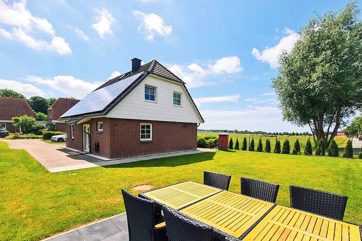 Ferienhaus für 8 Personen, mit Terrasse und Garten sowie Sauna - 1