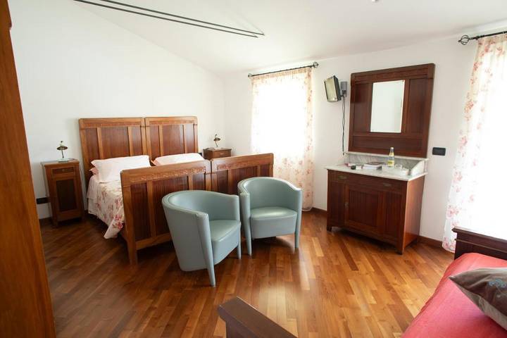 Location de vacances pour 2 personnes, avec jardin et vue à Tavagnacco - 2