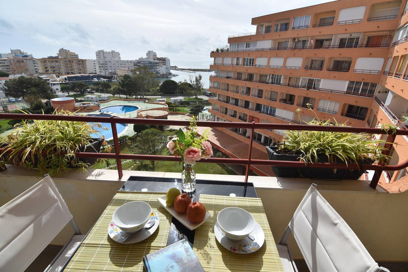 Estudio entero, Descubre este encantador estudio en Santa Margarita, Roses! in Santa Margarida, Roses